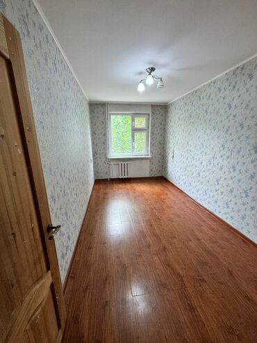 Продажа квартир: 3 комнаты, 58 м², 104 серия, 2 этаж, Косметический ремонт