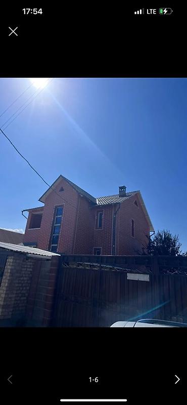 Продажа коттеджей и домов: Срочно ‼️ Продаётся двухэтажный кирпичный дом и цокольный этаж и 2 ком — 8