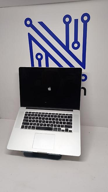 Apple MacBook: Apple MacBook, 15.4 ", Intel Core i7, 512 GB — 11