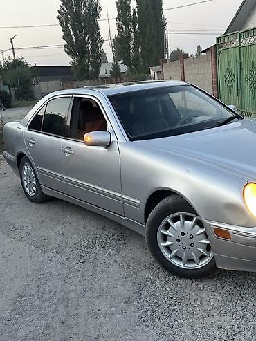 Транспорт: Mercedes-Benz E-Class: 2001 г., 3.2 л, Автомат, Седан — 2