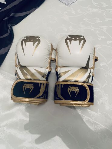 шлемы боксерские: Полный Комплект для MMA🥊 Шлем 1290 сом Гибридные перчатки 990 сом