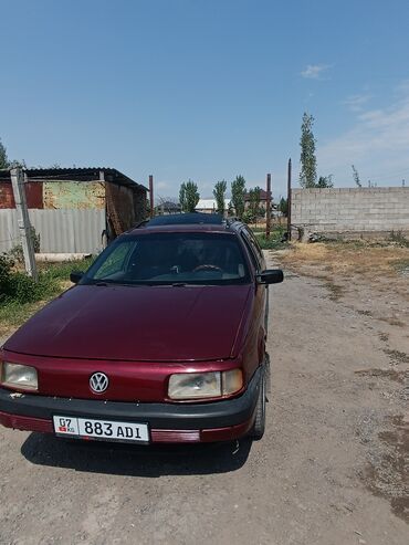 крыло на пассат б3: Volkswagen Passat: 1992 г., 1.8 л, Механика, Бензин, Универсал