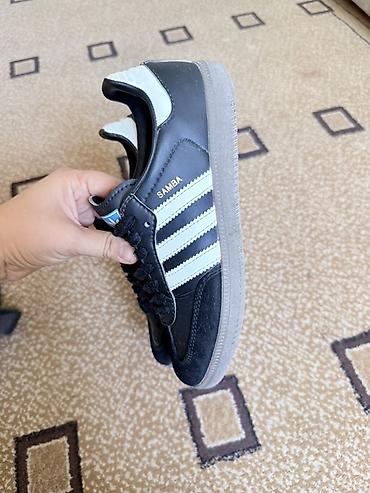 samba: Adidas Samba — классические кроссовки/кеды. - Цвет: черный с белыми — 4