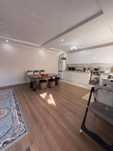 суточные дома ош: Дом, 130 м², 4 комнаты, Агентство недвижимости, Евроремонт
