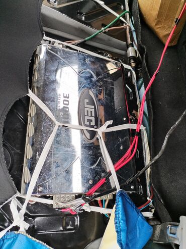 Dinamiklər və sabvuferlər: Avtomobil üçün səs sistemi komplekti - Subwoofer: Pioneer Champion — 6