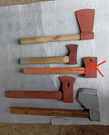 stihl rs akcija: Pet sekirica sa slike, polovne stanje kao na slici (naoštrene), od 1 — 1