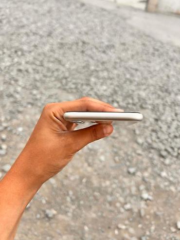 Apple iPhone: IPhone 11, 128 GB, Ağ, Face ID — 5