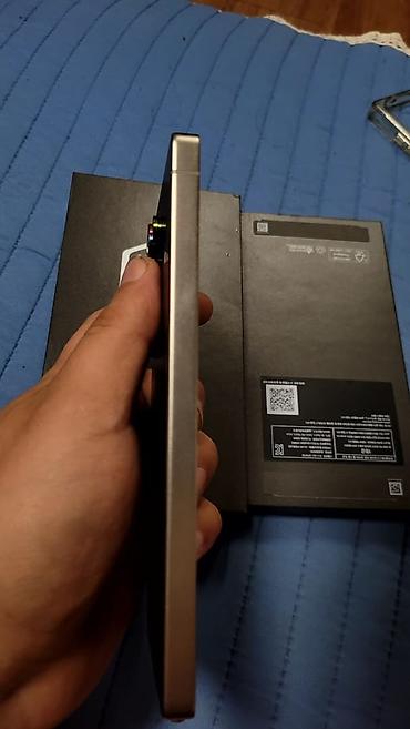 m 3: Samsung Galaxy S25 Ultra. Память: 256гб. Состояние - Идеальное! Цена — 2