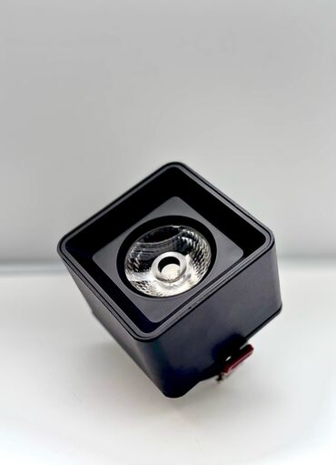 Spot lampalar: Müxtəlif ölçülərdə və işıq gücündə olan spot çeşitlərimiz var — 14