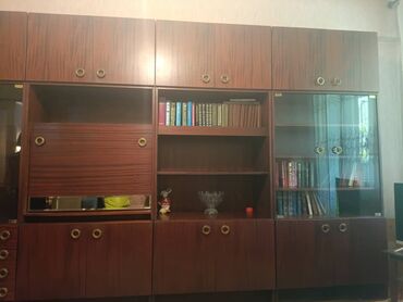 Шкафы для одежды: Шкаф для одежды, Б/у, Прямой, МДФ
