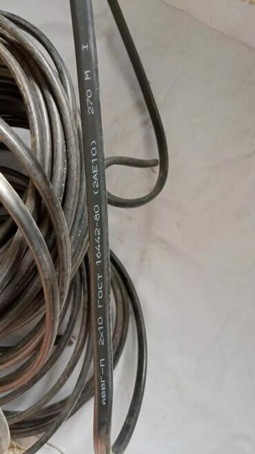hdmi кабель бишкек: Новый кабель 1м -13 сом и щит 1200 с.,огнетушитель