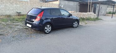 satisda olan traktorlar: Hyundai i30: 1.4 l | 2007 il Hetçbek