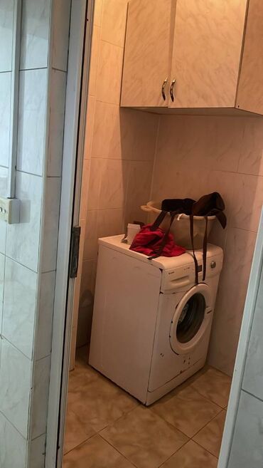 Sex, zavod və fabriklər: Səbail rayonu, Bayıl qəsəbəsi,Bayraq Meydanında piyada məsafədə -da lalafo.az — 18 Sex, zavod və fabriklər: Səbail rayonu, Bayıl qəsəbəsi,Bayraq Meydanında piyada məsafədə — 18