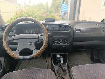 Продажа авто: Volkswagen Vento: 1994 г., 1.8 л, Механика, Бензин, Седан — 4