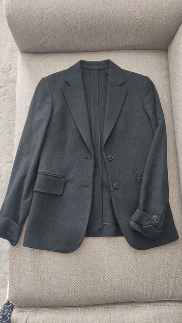 кожанный пиджак: Пиджак, Классикалык модель, Жүн, Денеге кыналып турган модель, XS (EU 34)