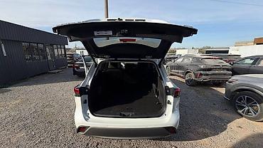 Toyota: Toyota Highlander: 2026 г., 2 л, Автомат, Бензин, Внедорожник — 4