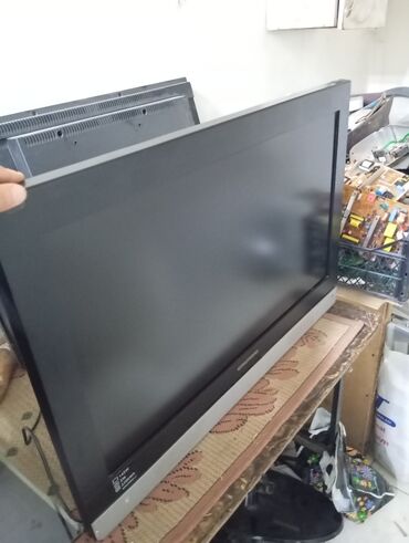 телевизор lcd: 82ekran əla veziyetde