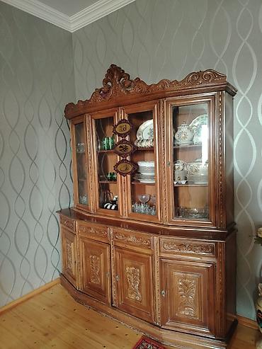 qoz: Mebel dəsti – qonaq otağı və yataq otağı üçün Tərkib: - Qonaq otağı — 4