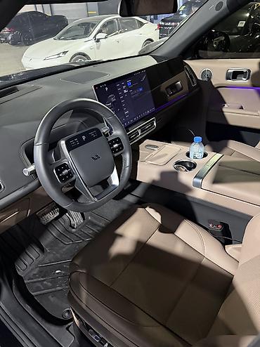 lexus 570: Lixiang L7: 2025 г., 1.5 л, Автомат, Гибрид, Кроссовер — 7