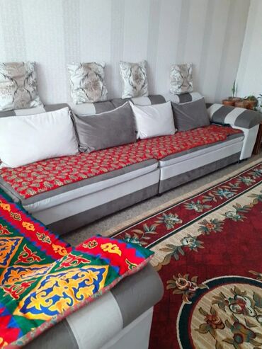 105 серия квартир 3 комнатная в Кыргызстан | Долгосрочная аренда квартир: 3 комнаты, 982 м², 105 серия, 5 этаж, Центральное отопление