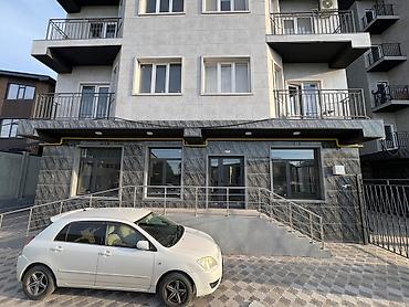 centra: Продажа магазинов В жилом доме, 130 м², ПСО (под самоотделку), Отдельный вход, 1 этаж — 2