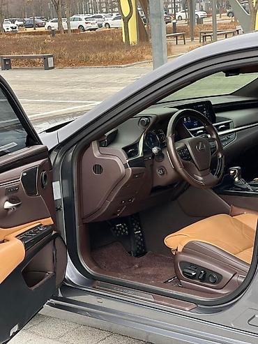 es 300 h: Lexus ES: 2019 г., 2.5 л, Вариатор, Гибрид, Седан — 9
