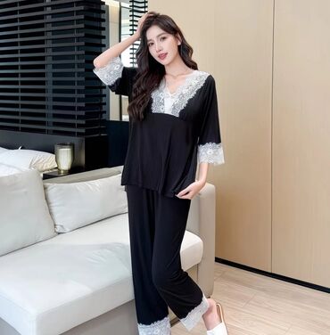 пижамы муслиновые: Женский домашний комплект (пижама) из мягкого трикотажа - Состоит из