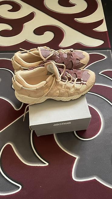 mango 36: Кроссовки ASICS Tiger - Модель: спортивные кроссовки ASICS Tiger — 3