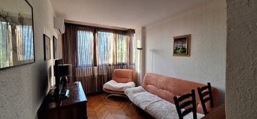 Dugoročni najam stanova: 2 sobe — 8