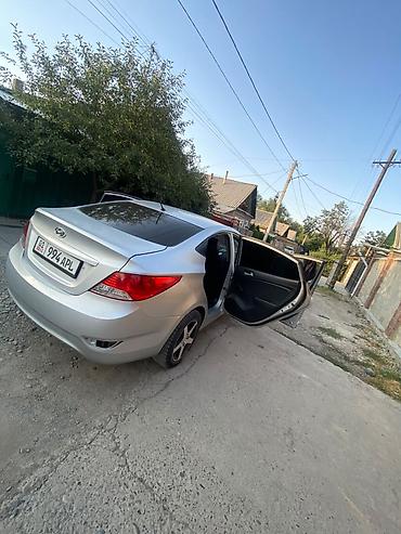 hyundai salaries: Hyundai Accent: 2013 г., 1.6 л, Механика, Бензин, Седан — 5