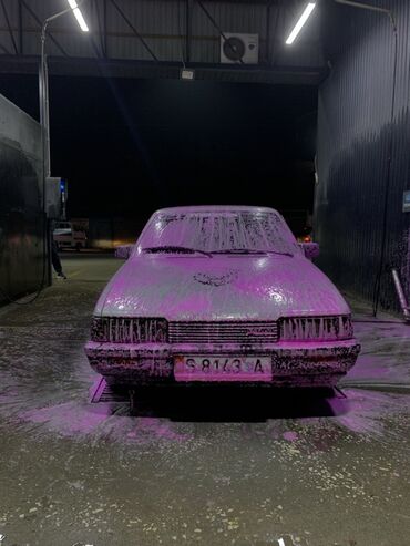 поворотник тойота виндом: Mazda 626: 1990 г., Седан