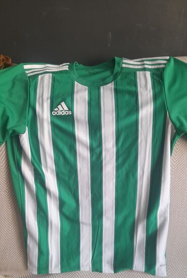 Личные вещи: Футболка Adidas, M (EU 38), цвет - Зеленый
