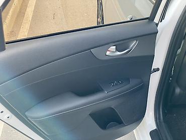 Kia: Kia K3: 2019 г., 1.6 л, Автомат, Бензин, Седан — 9