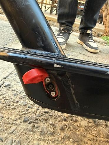 Elektrikli samokatlar: Elektrik skuter – qara rəng - Şəhər içi rahat hərəkət üçün yığcam — 9