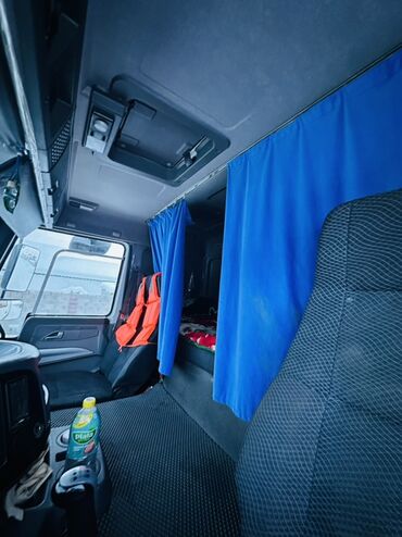 Грузовики: Грузовик, Howo, Стандарт, Б/у — 8