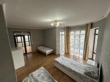 Посуточная аренда квартир: Сдаются просторные апартаменты/коттедж в центре отдыха «Лазурный — 7