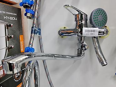 Смеситель для ванны и душа Riko AP-003, настенного монтажа. Выполнен в