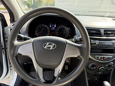 su radiatoru: Hyundai Accent: 1.4 l | 2015 il Sedan — 6