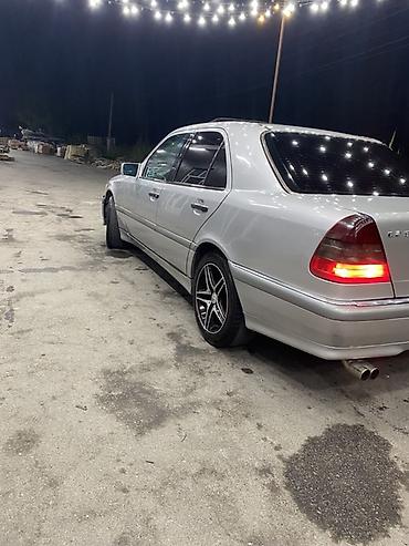 Nəqliyyat: Mercedes-Benz C 230: 2.3 l | 1999 il Sedan — 9