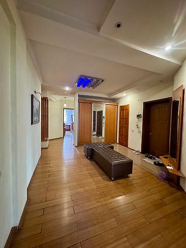 Продажа квартир: 4 комнаты, 201 м², Элитка, 3 этаж, Косметический ремонт — 2