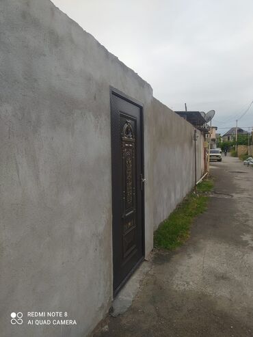 Uzunmüddətli kirayə evlər: Ev Xaçmaz şəhər s.qurbanov küç.4 mertebeler terefde yerləşir aylıq — 1