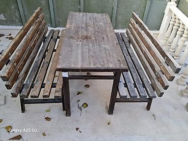 Bağ, çöl mebeli: İşlənmiş, Dördbucaq masa, 2 stul, Açılmayan, Skameykalar ilə, Metal — 1