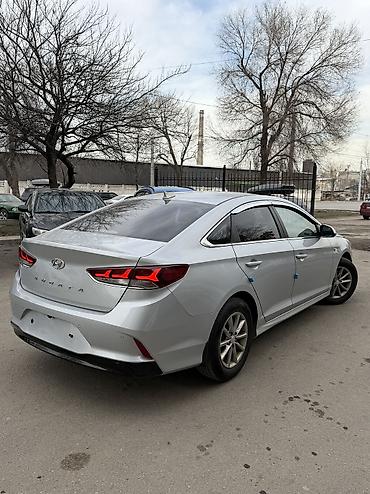 Hyundai: Hyundai Sonata: 2019 г., 2 л, Автомат, Газ, Седан — 3