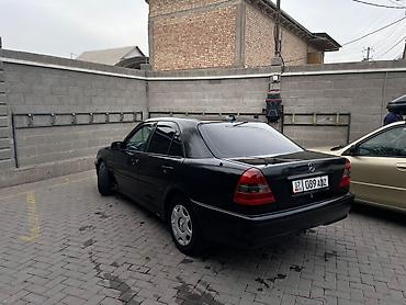 Унаа сатуу: Mercedes-Benz C-Class: 1994 г., 1.8 л, Кол менен иштөөчү, Бензин, Седан — 2