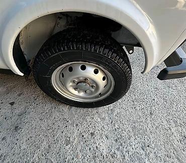 mühərrik yastığı: VAZ (LADA) 4x4 Niva: 1.6 l | 1999 il 406802 km Sedan — 3