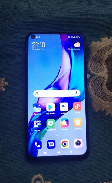 200 manata telefonlar: Redmi Note 9.
150 manata satıram.Real alıcıya endirim olunacaq