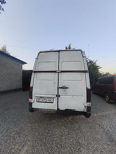 германский апарат: Mercedes-Benz Sprinter (длинная база, высокий потолок), белый фургон — 6