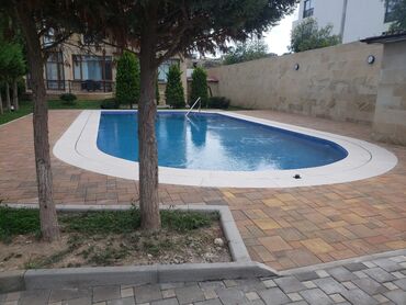 Hovuzlar: Grand santexnika si̇ze öz xi̇dmeti̇leri̇ni̇ tekli̇f edi̇r. Her nov — 3