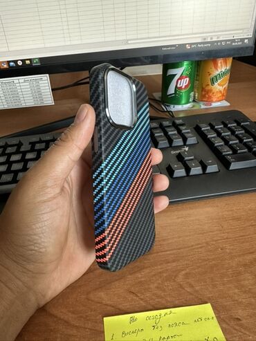 чехол 14 айфон: Чехол для iPhone 14 про с дизайном под карбон, обеспечивающий надежную