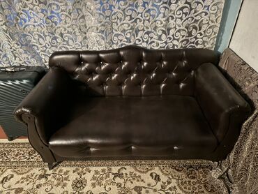 кожанные диваны: Прямой диван, Triple-seater